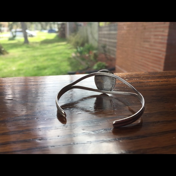 Vintage Sterling Silver Navajo Azurite Bear Paw Cuff Bracelet - Picture 13 of 16